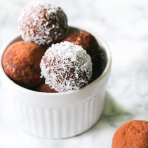 Cacao almond bites